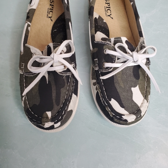 New! Brown Camouflage Tie Up Canvas Boat Shoes - Picture 6 of 8